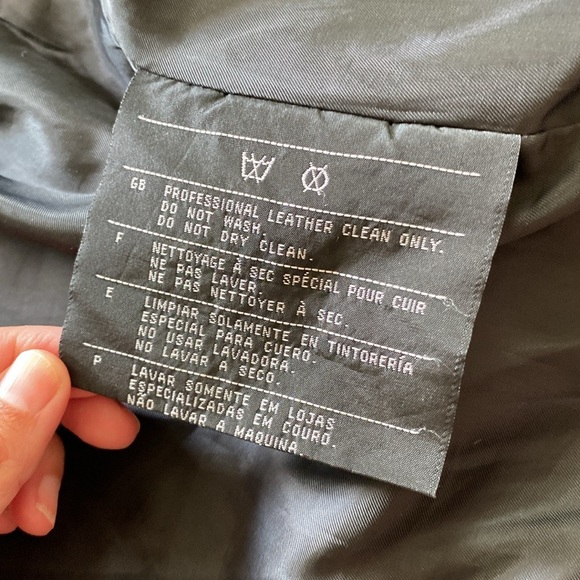 Harley Davidson Leather Coat - Picture 10 of 11